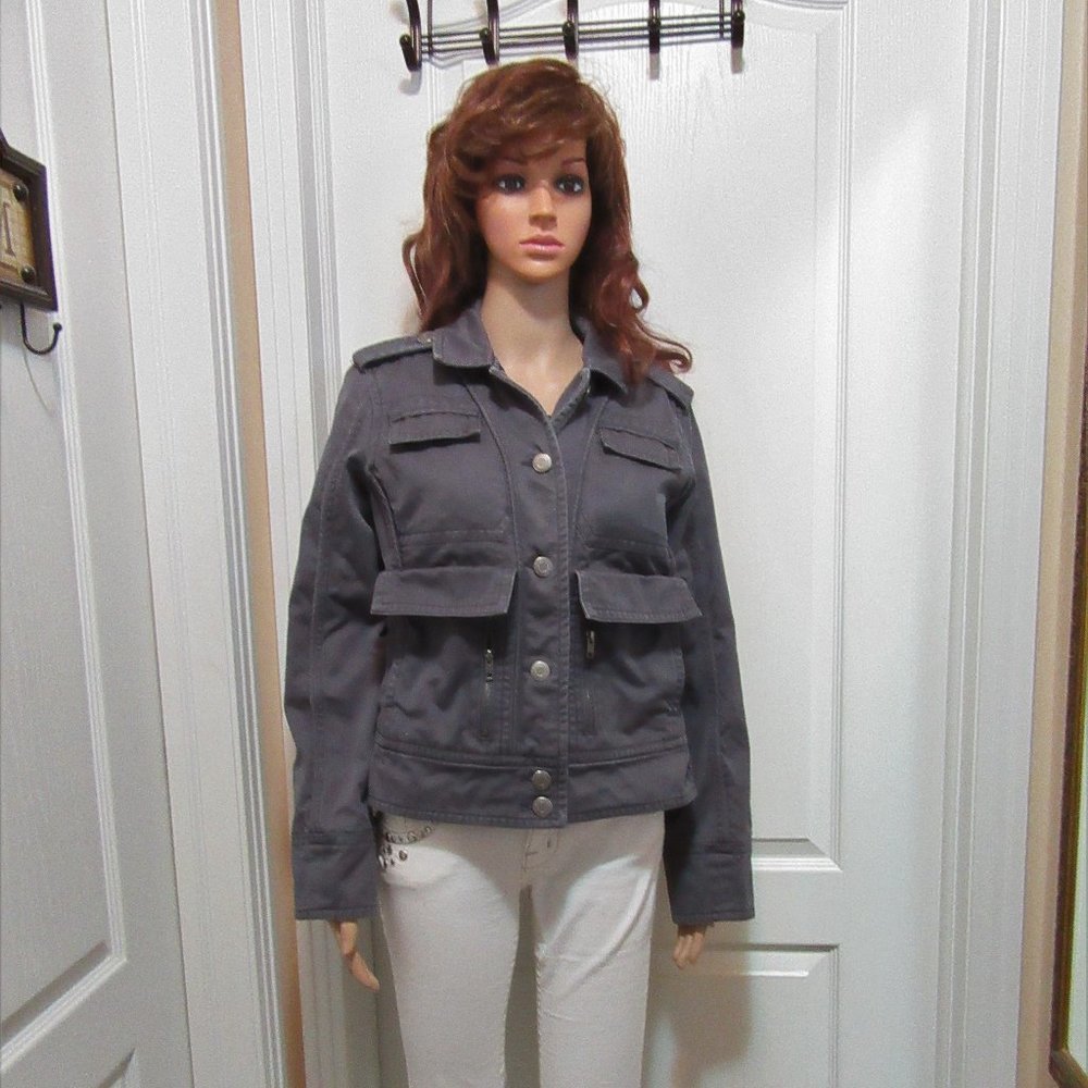 American Eagle Lightly Lined fall/ Winter coat - Picture 3 of 5